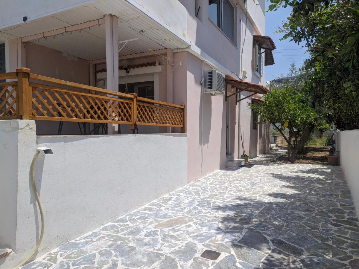 Iliakti Relaxing Seaside Villa ซาลามีส ภายนอก รูปภาพ