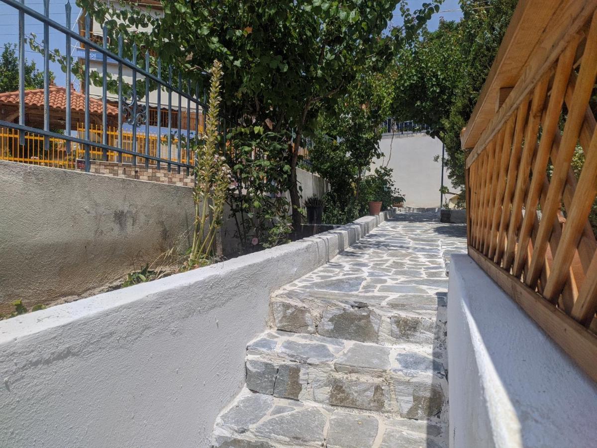 Iliakti Relaxing Seaside Villa ซาลามีส ภายนอก รูปภาพ