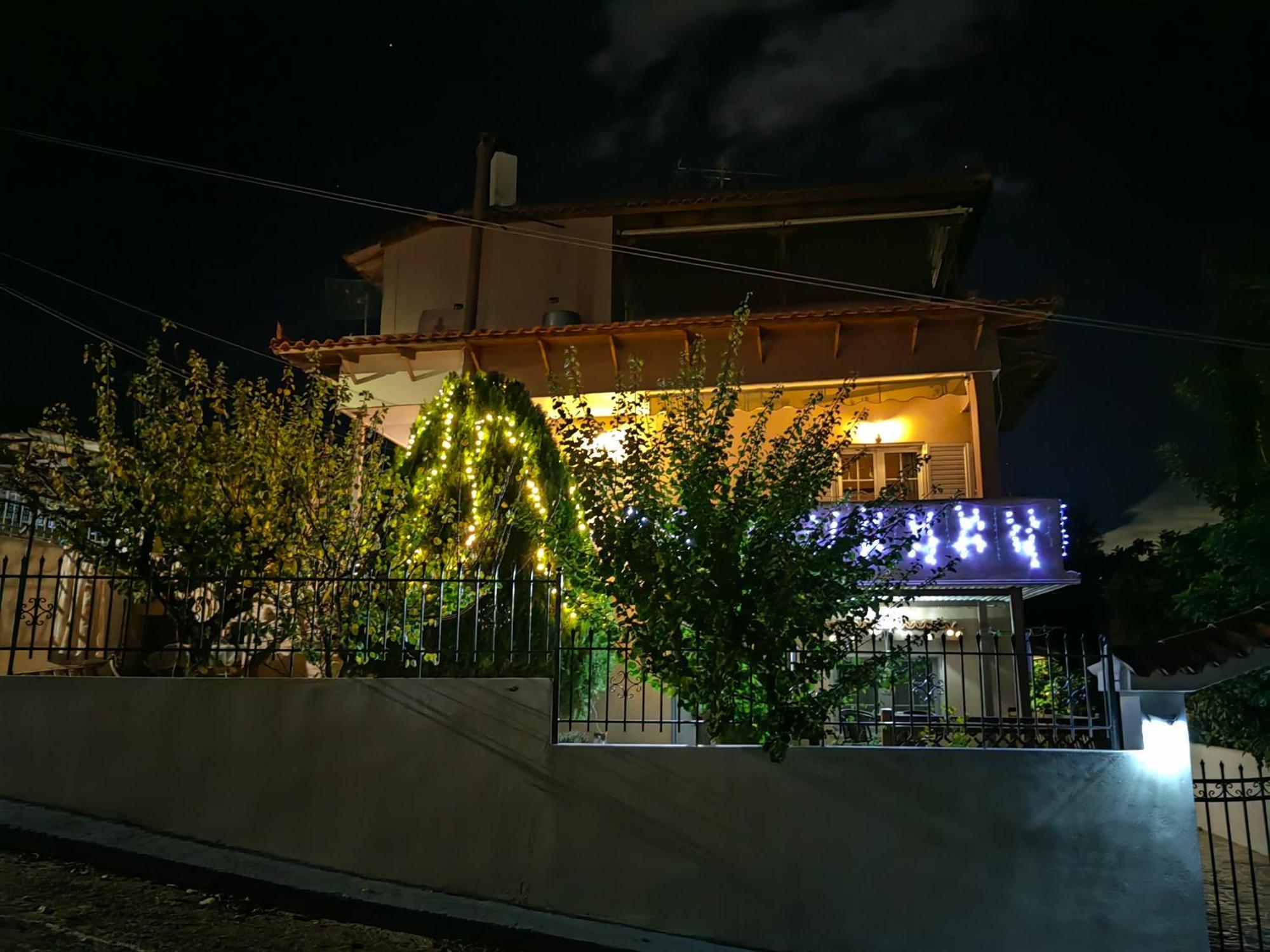 Iliakti Relaxing Seaside Villa ซาลามีส ภายนอก รูปภาพ